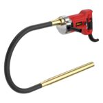 Elektrischer Betonrüttler mit flexiblem Vibrationsschlauch zum Verdichten von Frischbeton und Entfernen von Luft-einschlüssen.