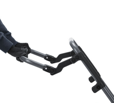 Ergonomisch geformter Führungsgriff der Husqvarna LF 80 für komfortables und vibrationsarmes Arbeiten.